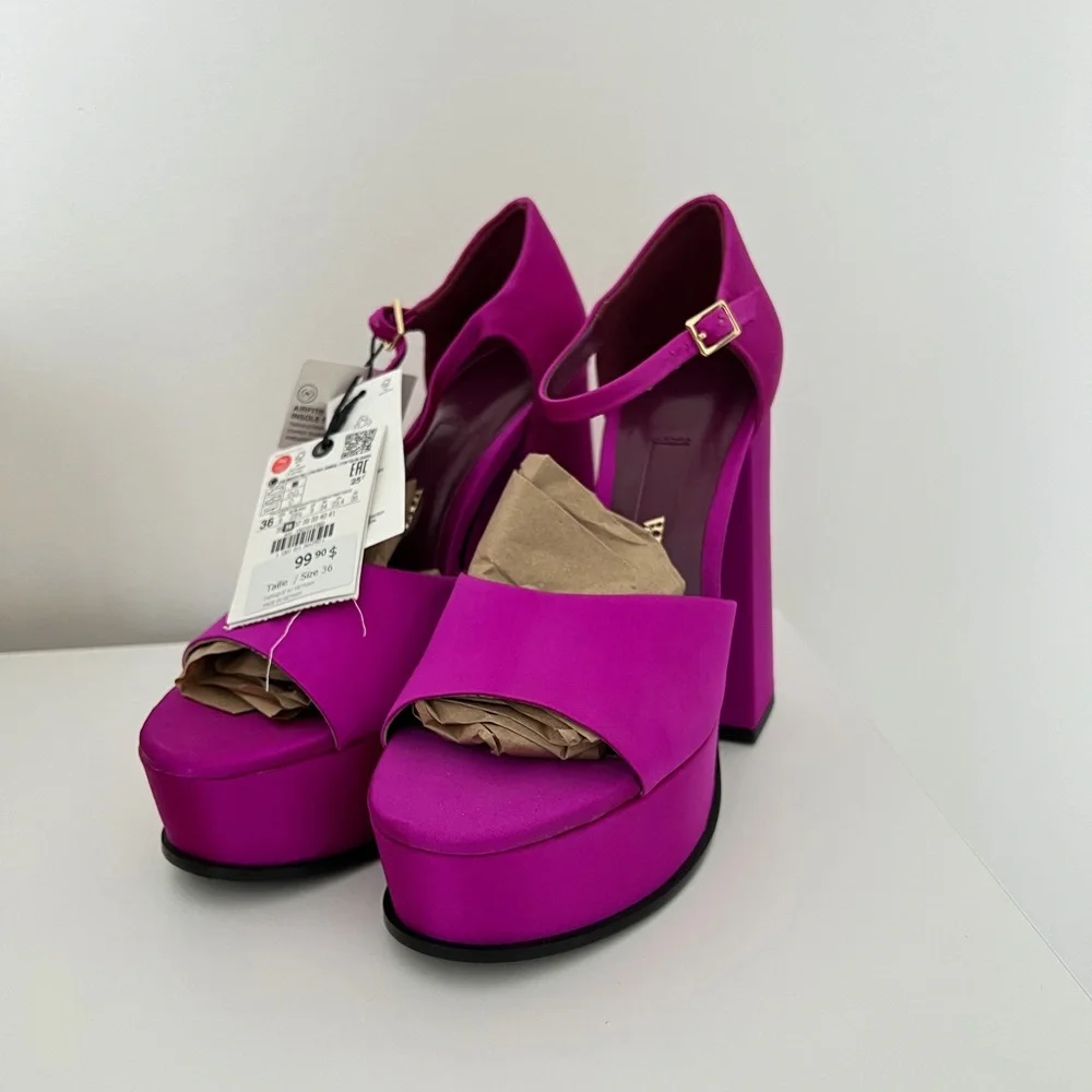 Zara Fuchsia Platform Heels - Picture 4 of 5